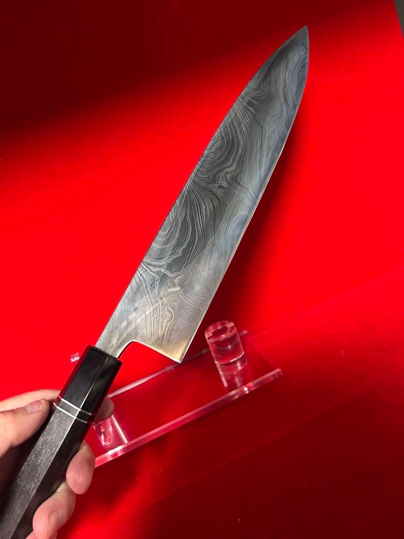 01561 包丁　和牛刀　スウェーデン鋼　6回鍛　墨流　桐箱付　未使用品