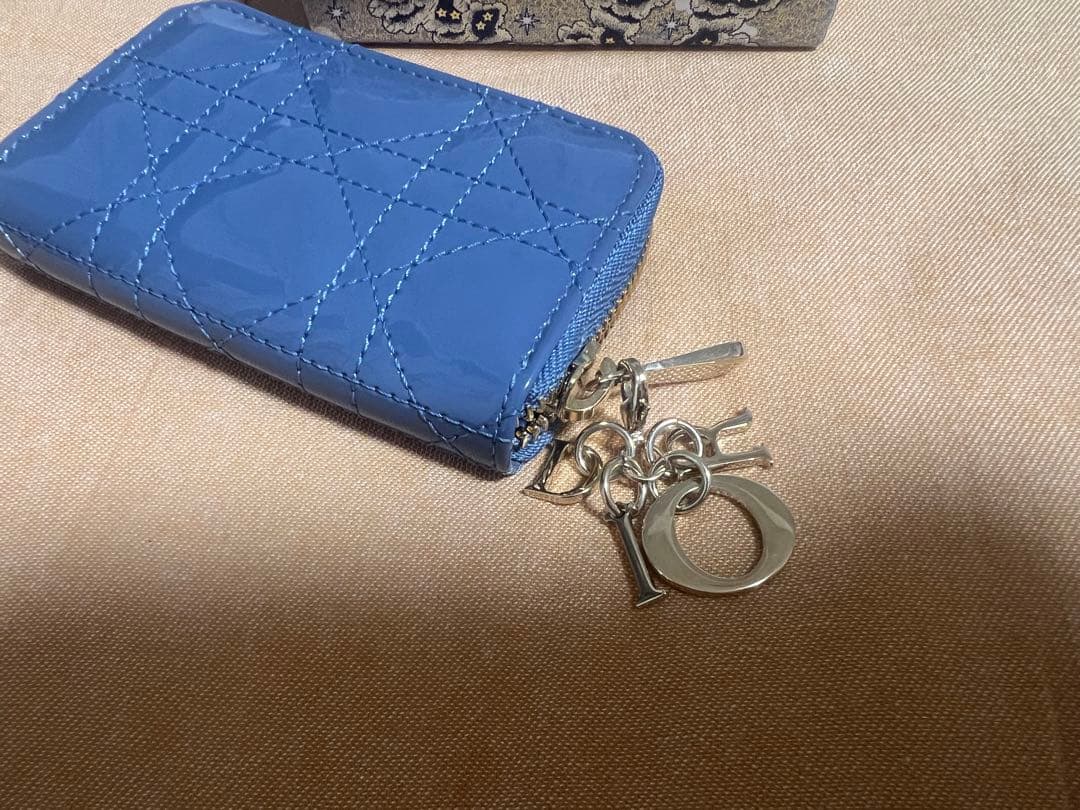 DIOR ディオール カナージュ パテントレザー ケース くすみブルー