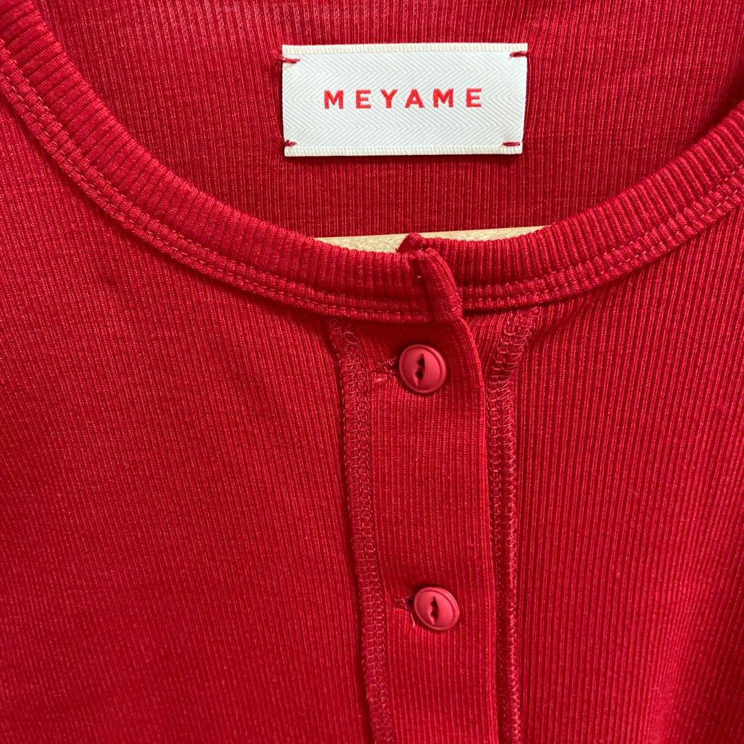 美品　MEYAME メヤメ　サイドストレッチリブカーディガン　赤