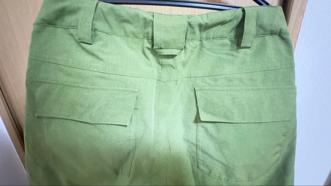 BURTON スノーボードパンツ　カーキ　サイズL 良品