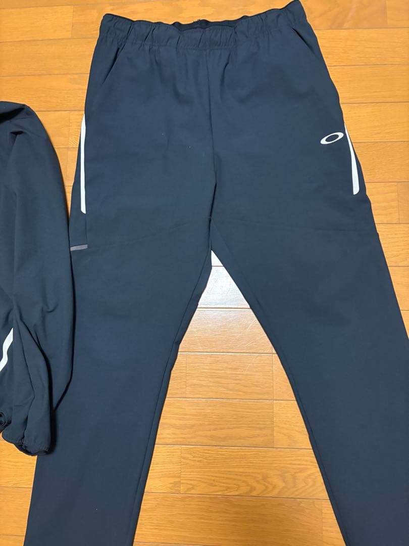 Oakley ブラック フルジップ ジャージ　上下セットアップ