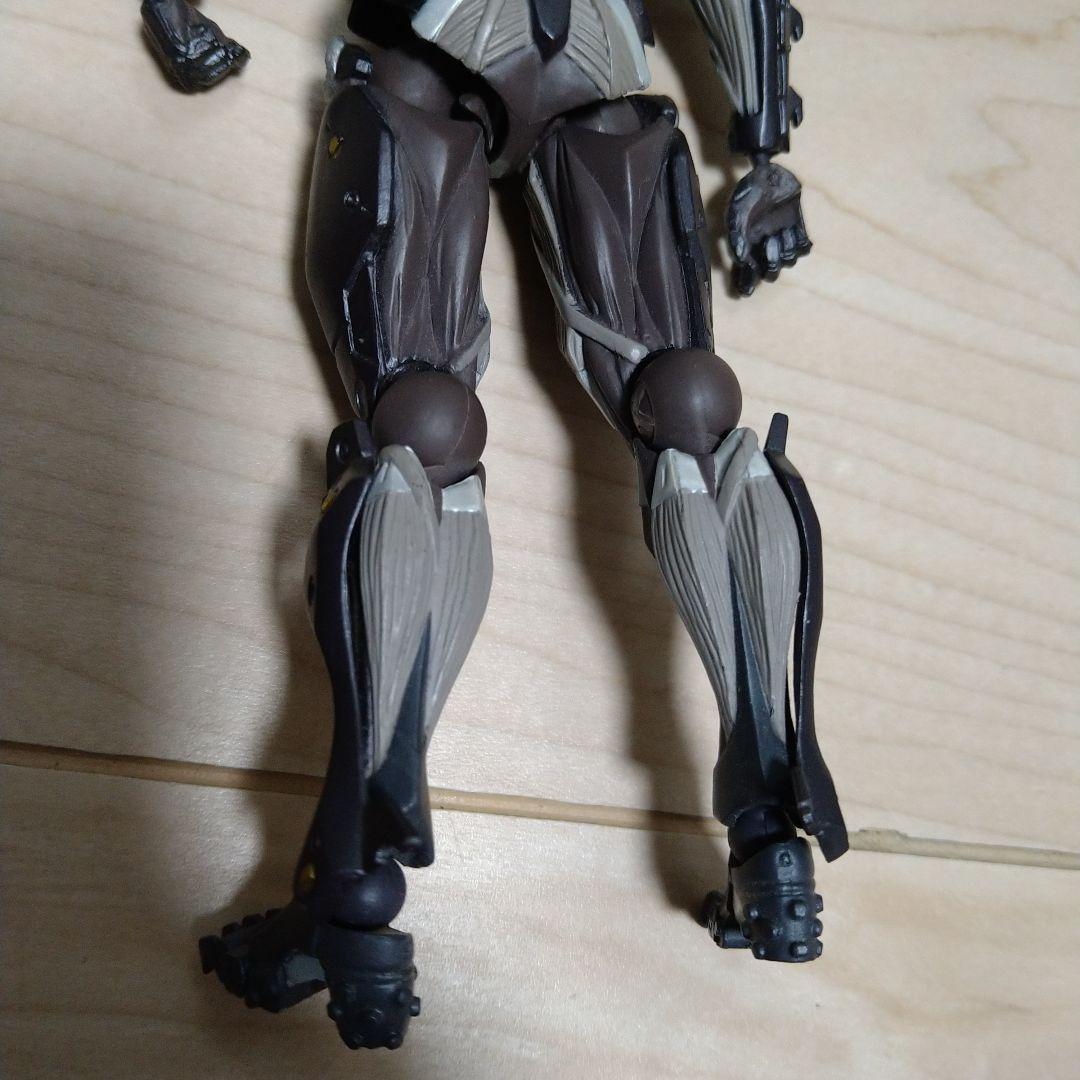 雷電　リボルテック　ジャンク　フィギュア