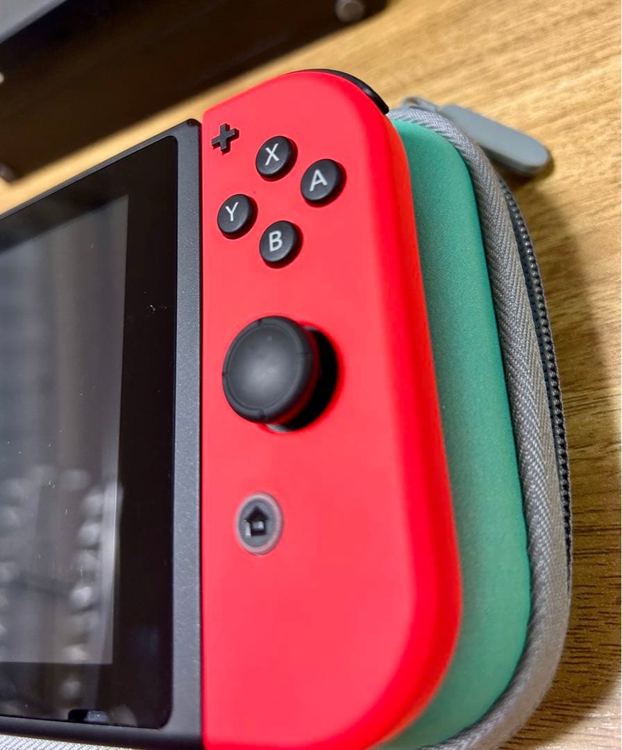 Nintendo Switch 本体 青/赤　マイナーモデル後　バッテリー強化版