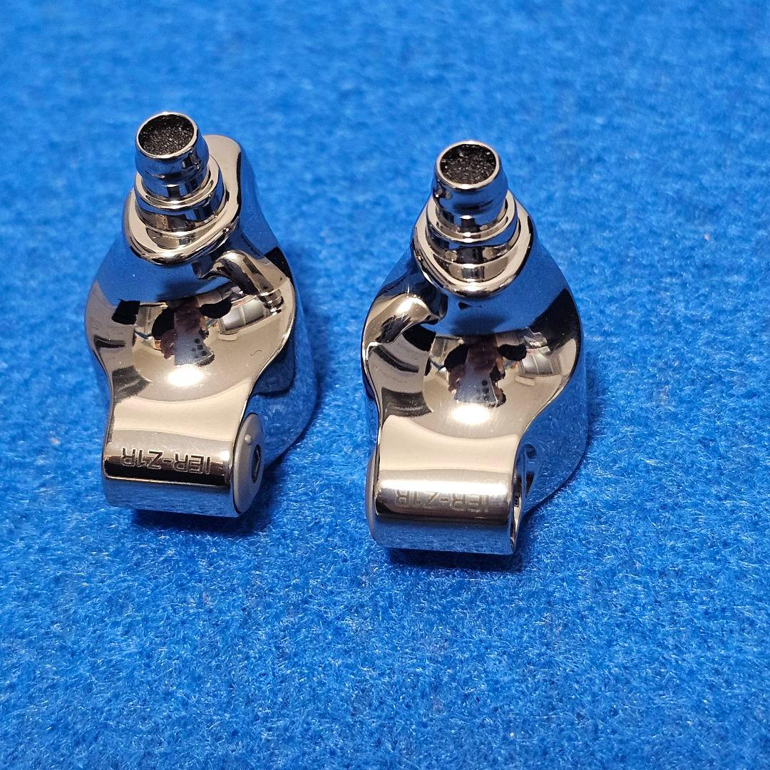 【極美品】SONY IER-Z1R