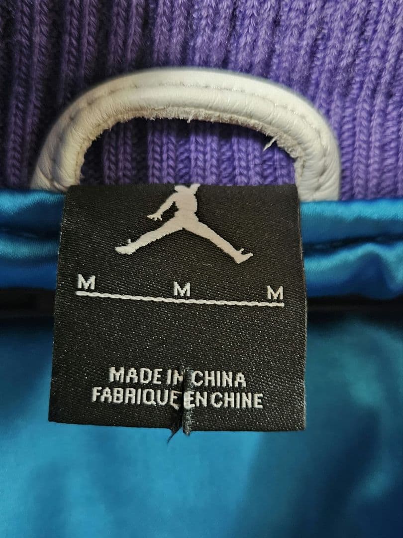 NIKE Jordan スタジャン