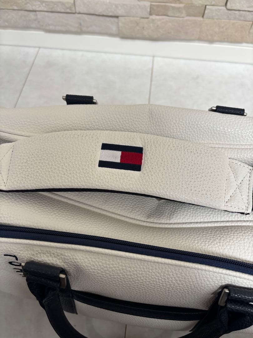 【美品】トミーヒルフィガー ゴルフ ボストンバッグ　THMG7FB1 ホワイト