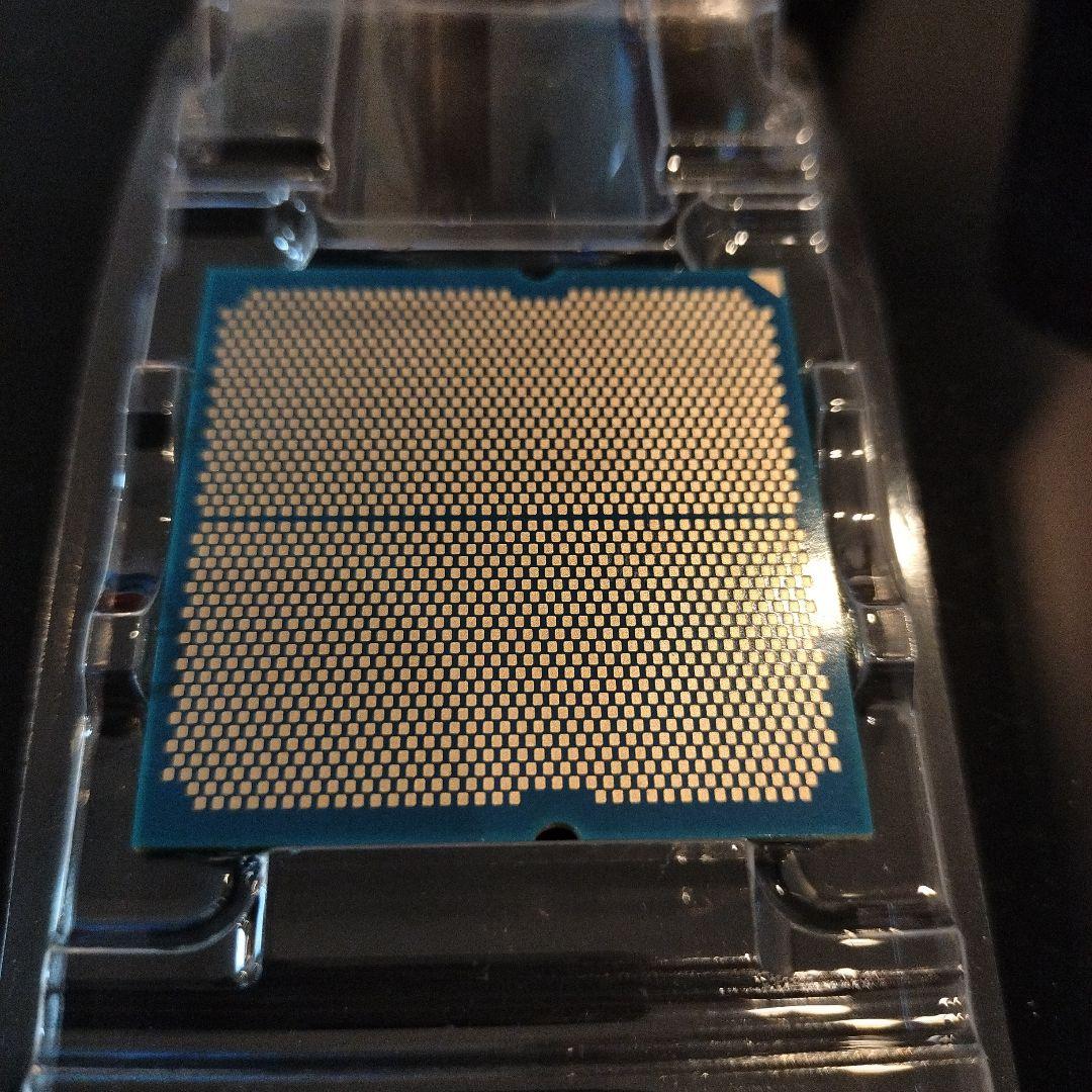 M*A様 AMD Ryzen 9 7950X 3D CPU 本体のみ