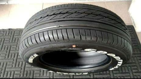 s*u様 オークション⭕️215/65R16 GOODYEAR NASCAR ハ