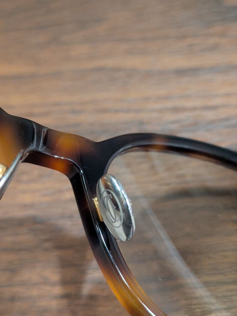Cartier　サングラス