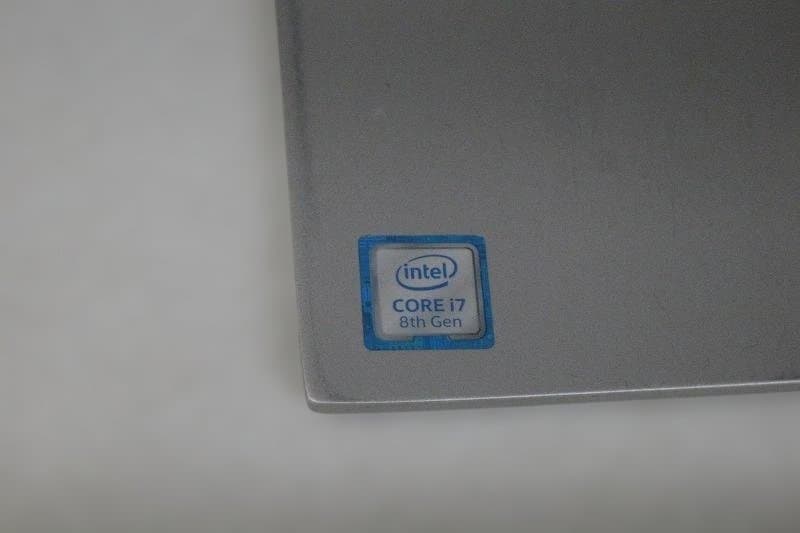 ジャンク　HPオールインワン Core i7 8th Gen デスクトップPC