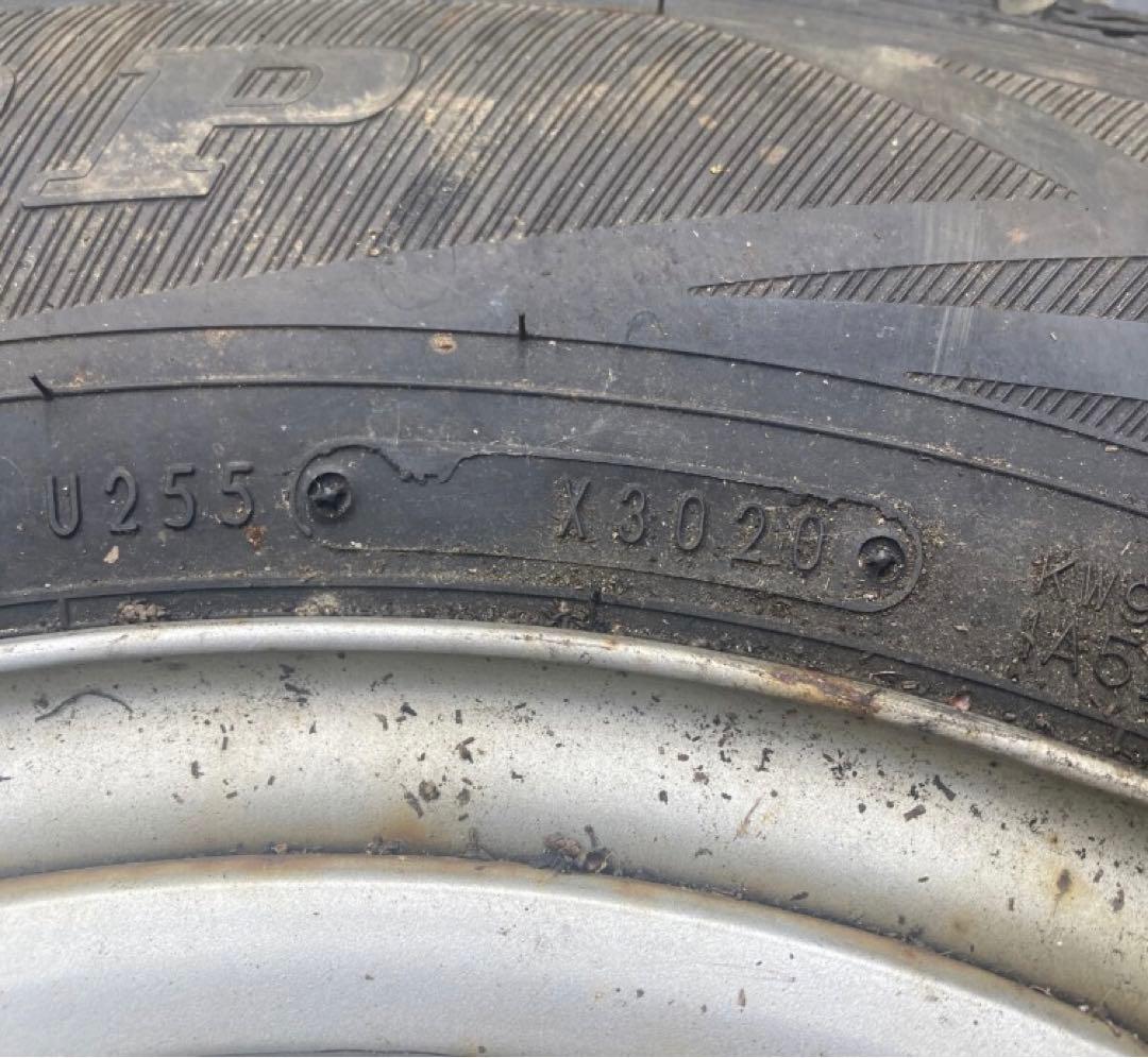 ハイエースホイールタイヤ4本15×6J スタッドレス　20年製195/80R15