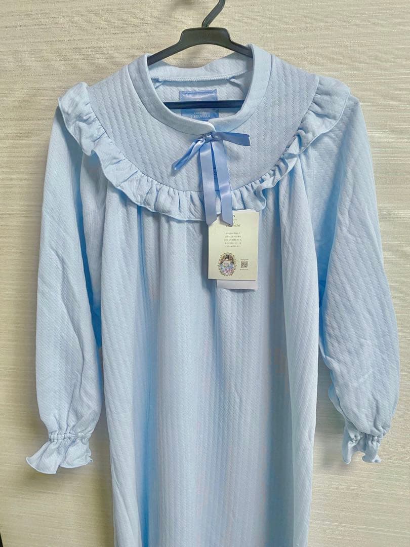 新品タグ付きしまむら×ちはるコラボ　ディズニーパジャマ　ルームウェア シンデレラ