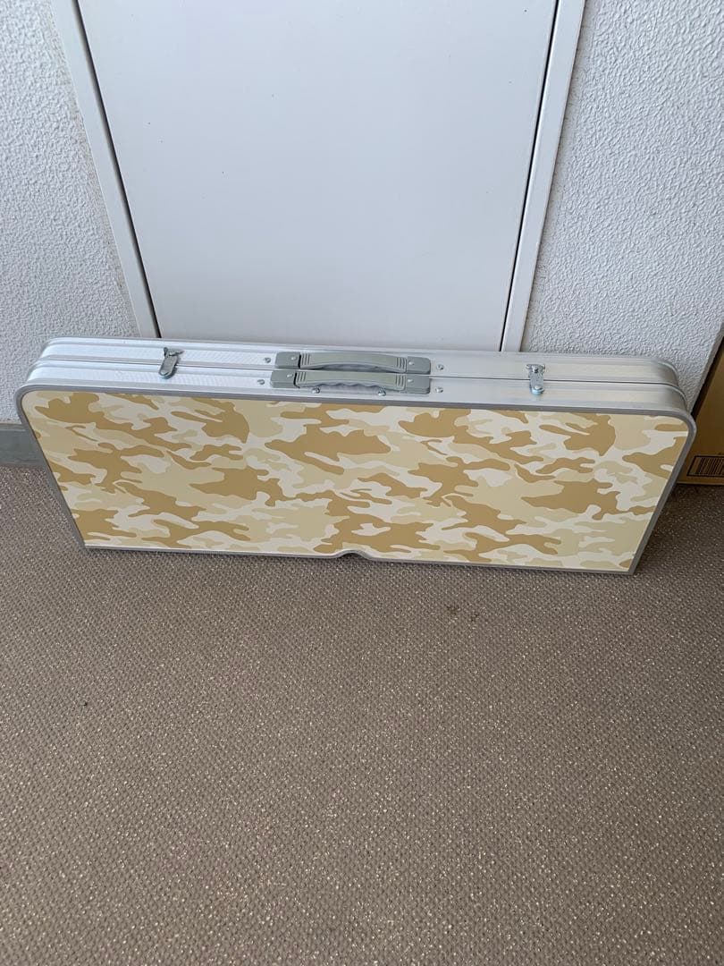 美品　ピクニックテーブル 4人掛け