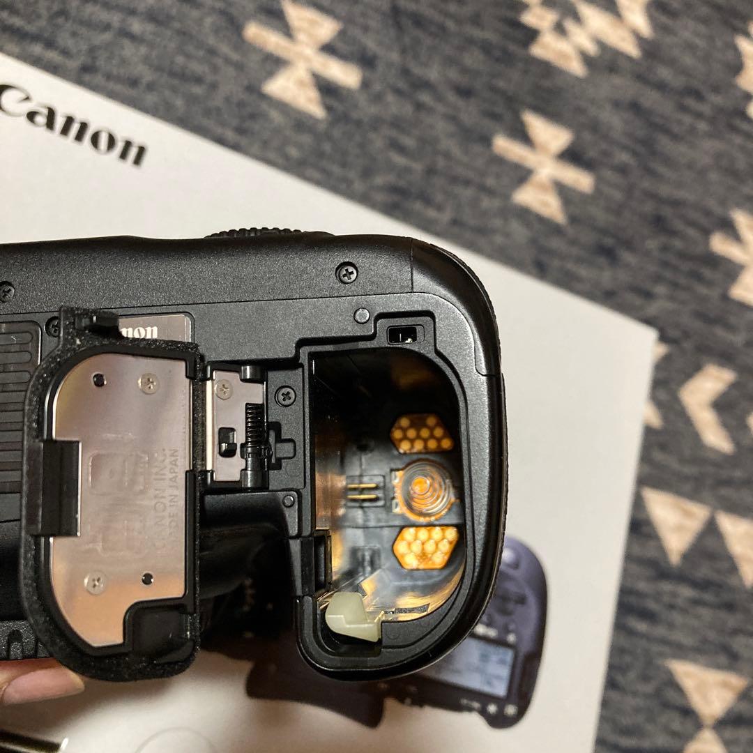 美品 Canon EOS 7D Mark II 本体