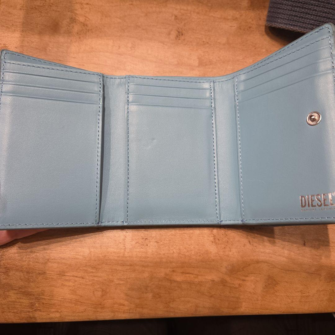 DIESEL　三つ折り財布　水色