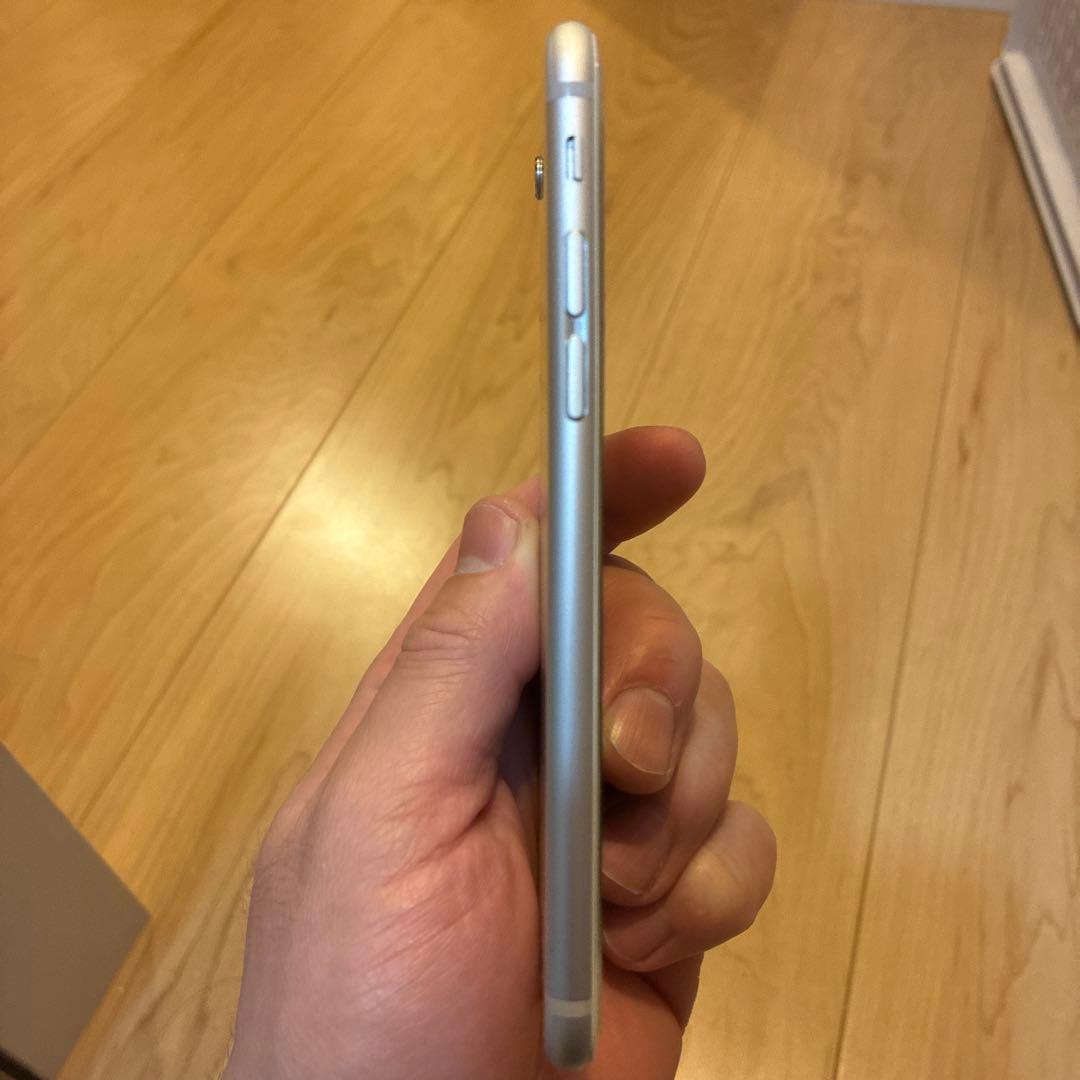 Apple iPhone 6 64GB バッテリー100%