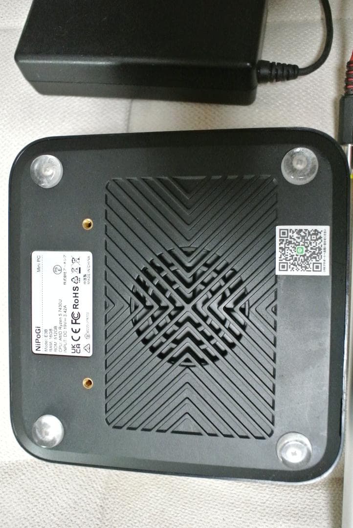 Ryzen5 7430U/8G/512GB ミニPC NiPoGi E3B