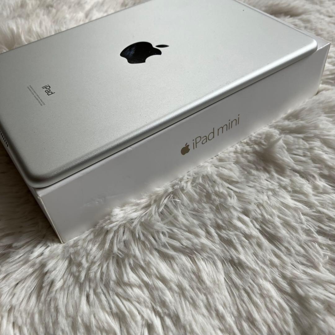 【早い者勝ち】iPad mini5 64GB 【すぐ発送】【付属品】