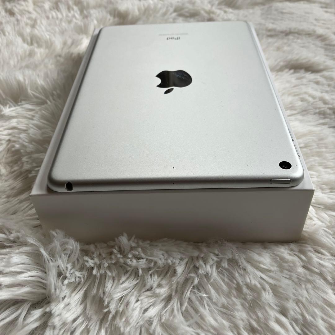 【早い者勝ち】iPad mini5 64GB 【すぐ発送】【付属品】