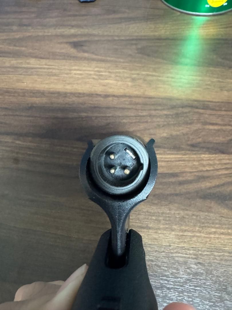 SHURE SM57 ①