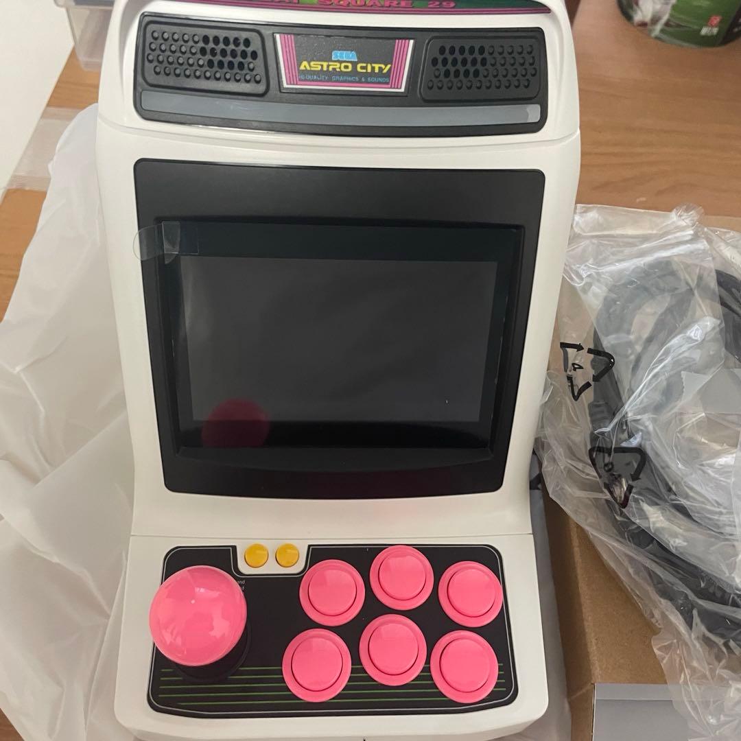 アストロシティmini本体 ピンク+コントローラー2個
