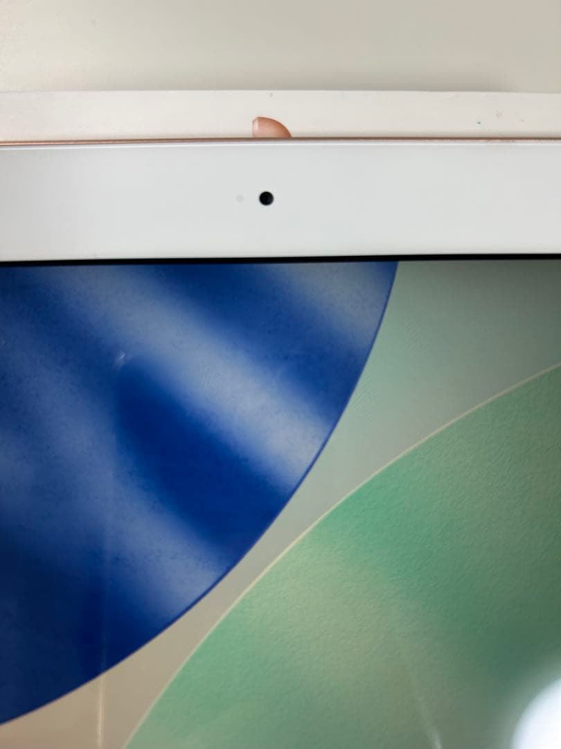 iPad (第8世代) 32GB Wi-Fiモデル ゴールド 箱あり