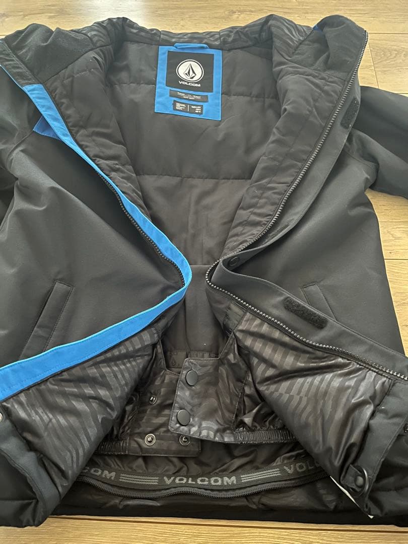 ⭐️maron VOLCOM キッズ スキー•スノーボードウェア青