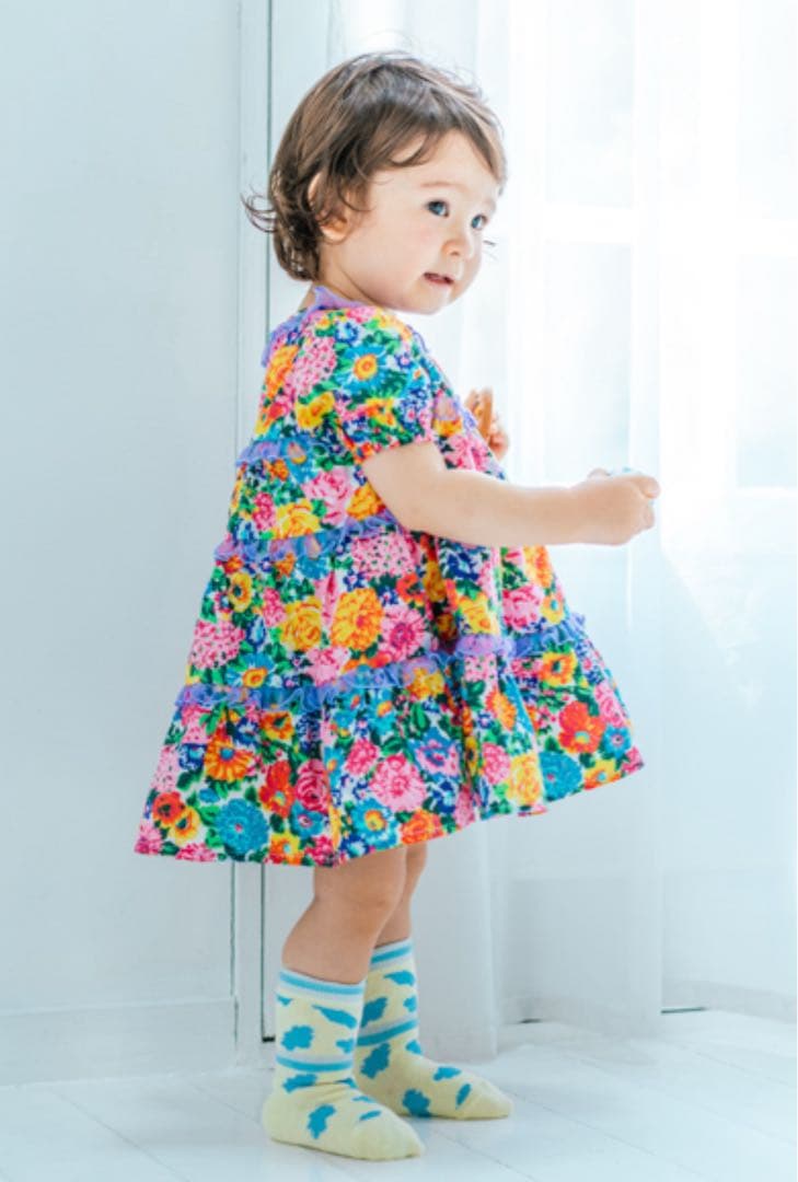 ♪fafa BEATRISSA ワンピース 80レインボーフラワーとスタイセット