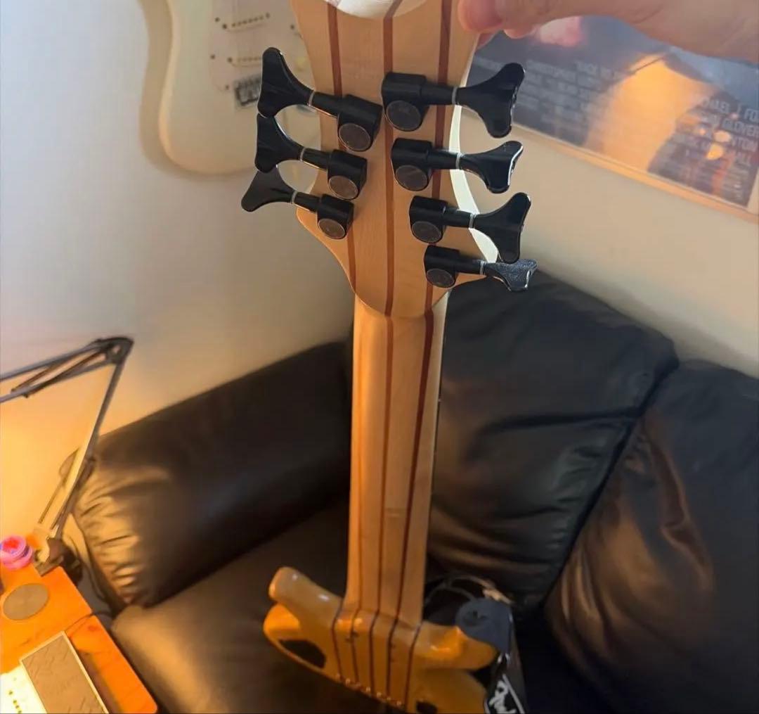 Fodera model ７弦ベース