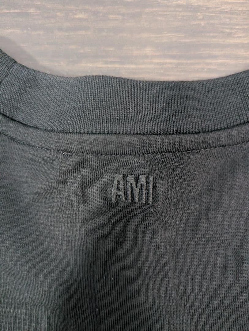 Ami Paris アミパリス 黒 Tシャツ