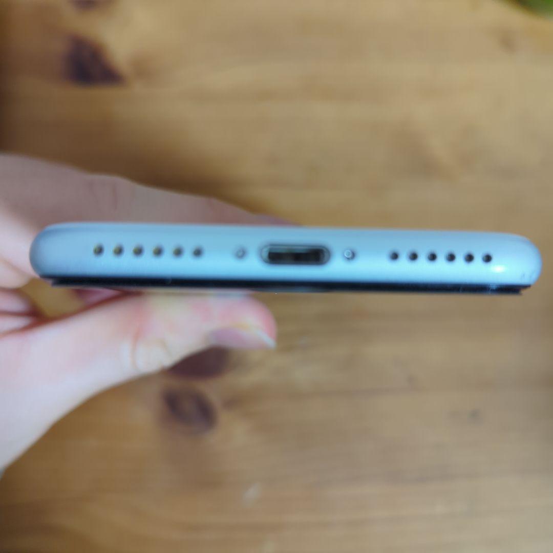 iPhoneSE 第2世代 SIMフリー ホワイト 128GB 本体