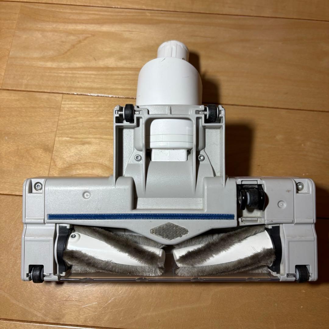 美品 Panasonic充電式 スティッククリーナー MC-NS10k