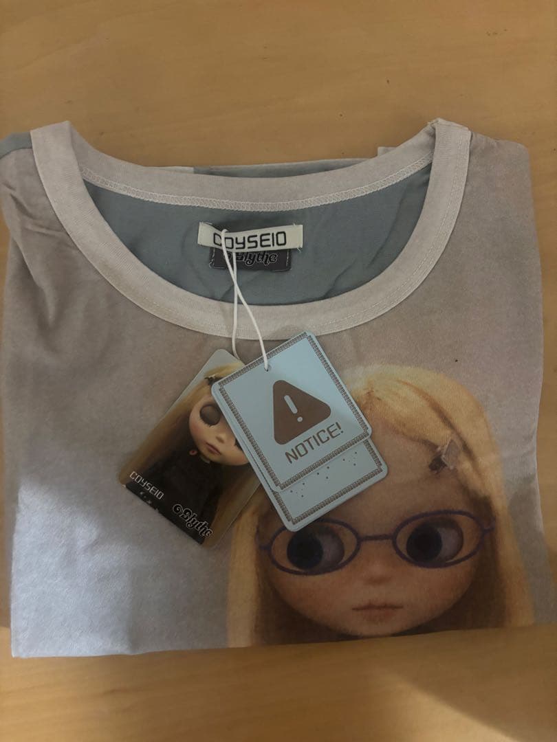 【最安値】新品タグ付き　coyseio Blythe Tシャツ