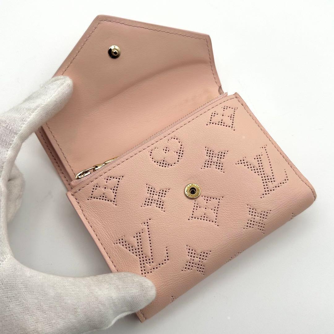 【新品に近い】ルイヴィトン マヒナ モノグラム ヴイクトリーヌ ピンク フラワー