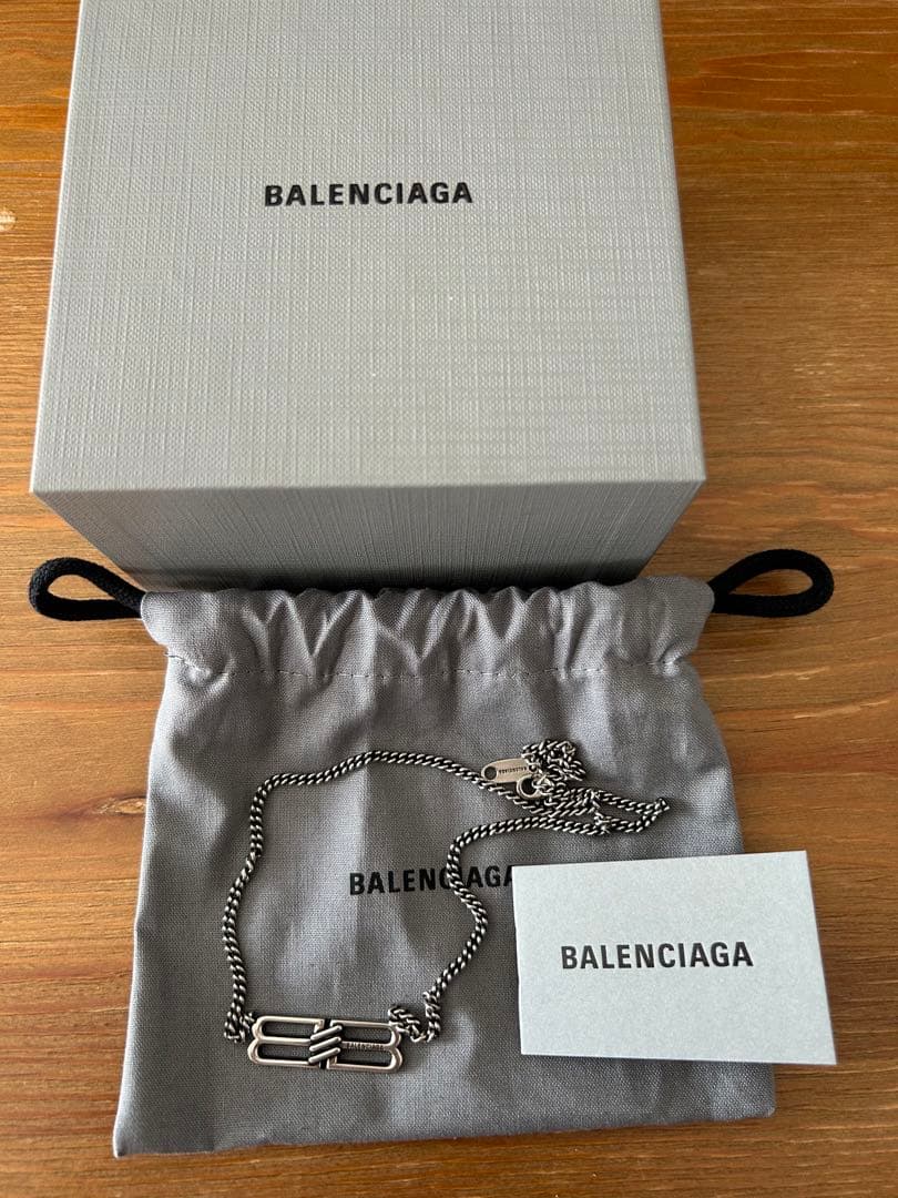 あ*様 BALENCIAGA シルバー チェーンネックレス BBアイコン
