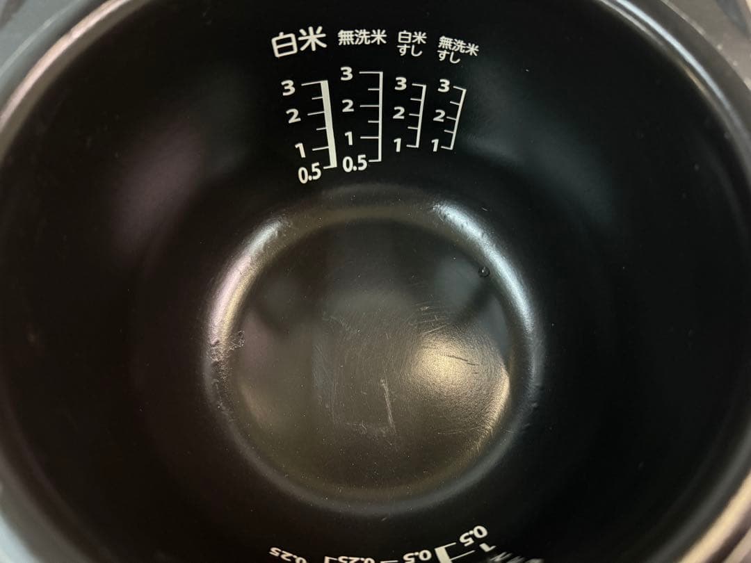 【高年式】2023年式 3合 0.54L TOSHIBA 炊飯器 RC-5E2X