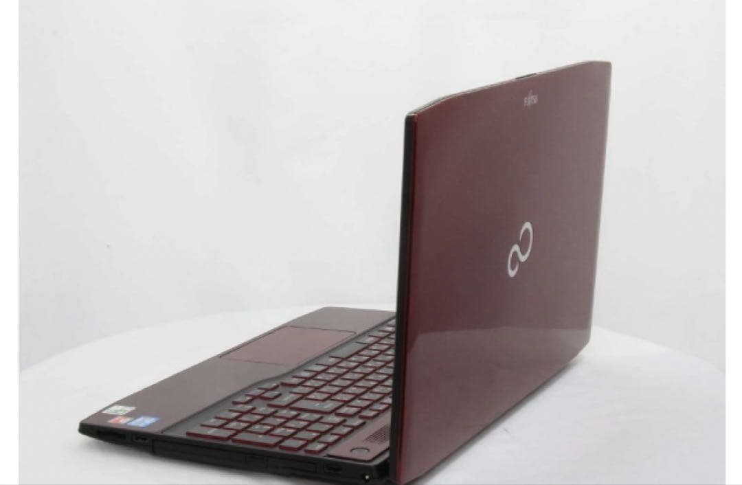 ノートパソコンFUJITSU LIFEBOOK WA2/K FMVWAK2S57
