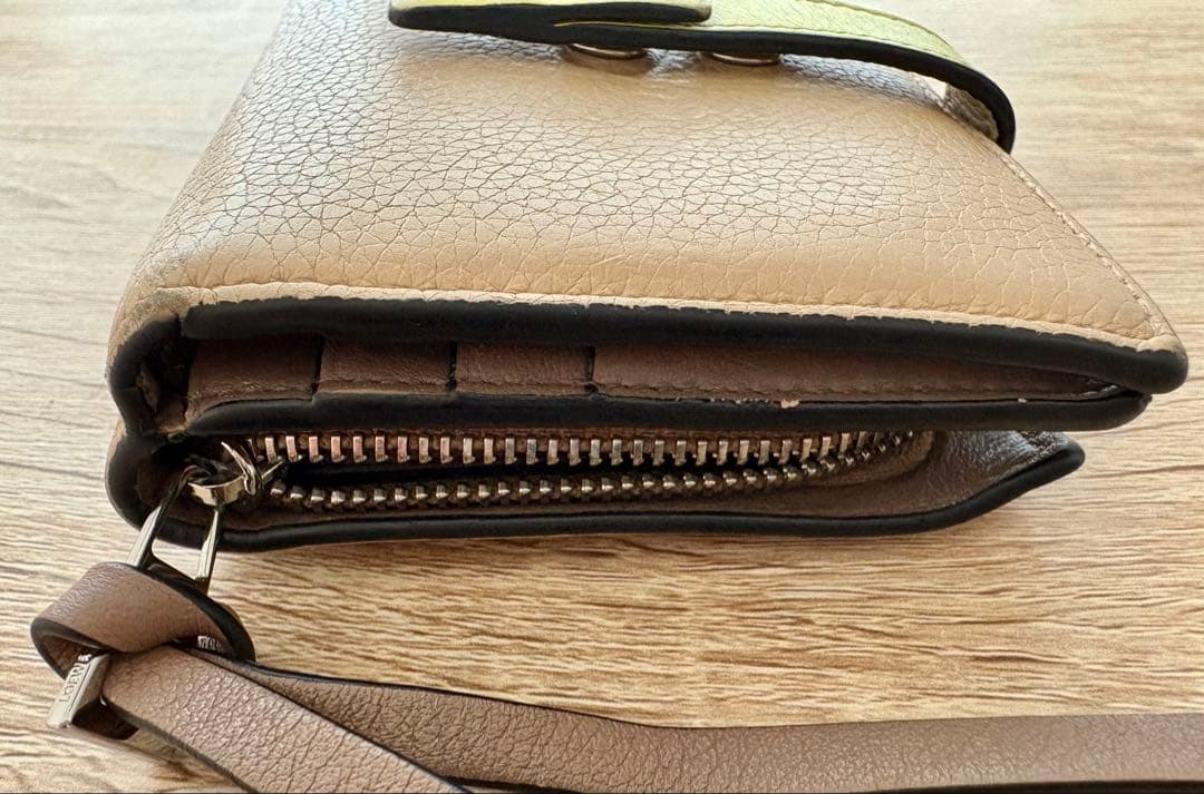LOEWE ロエベ　二つ折り財布 ベージュ×イエロー