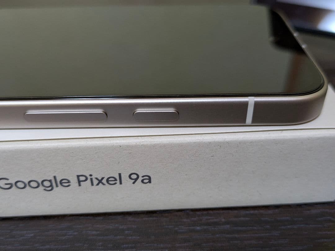 Google Pixel9a 128GB ホワイト美品