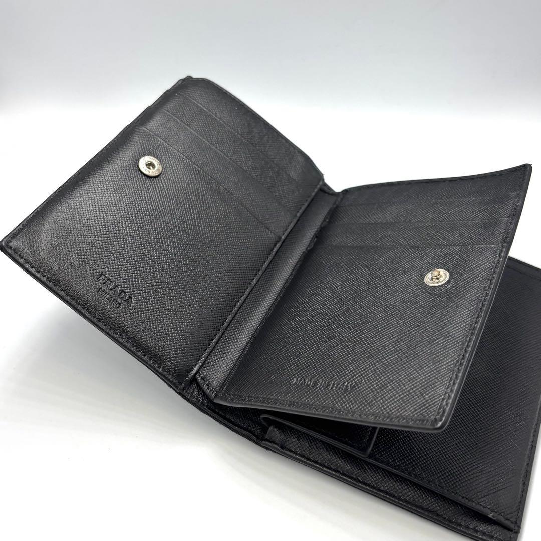 【美品】PRADA プラダ 三つ折り財布 ナイロン ブラックカード収納 小銭入れ