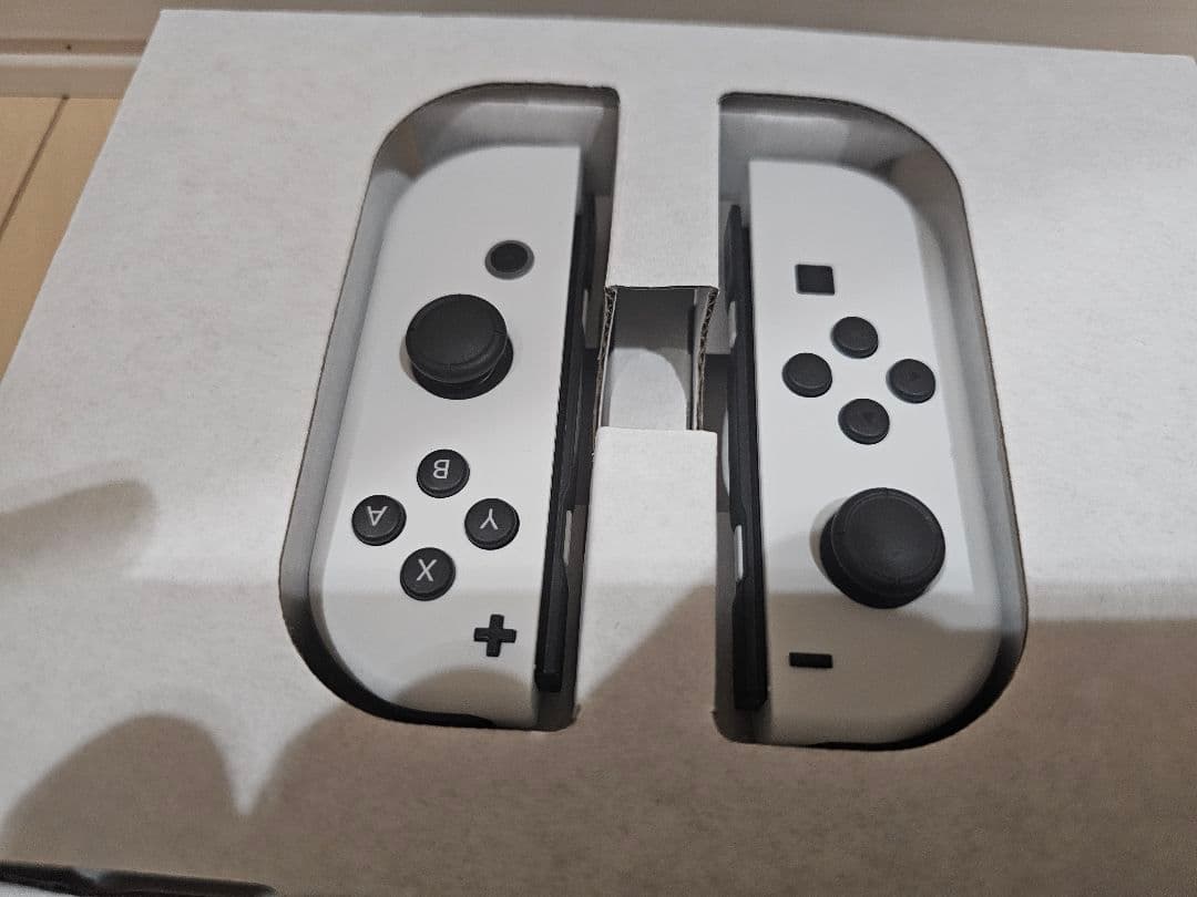 【3日夕方まで販売】Nintendo Switch 有機ELモデル ホワイト