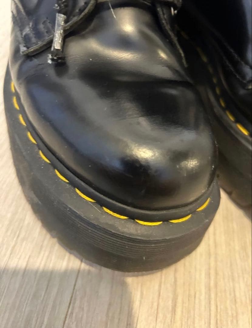 Dr.Martens 8ホール UK4