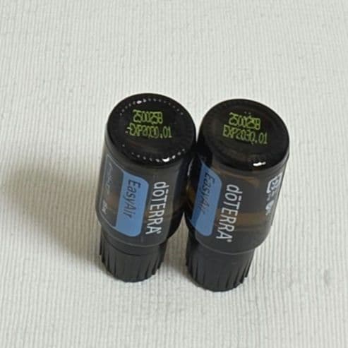 ドテラ　イージーエア　15ml　【新品未開封】エッセンシャルオイル　2本
