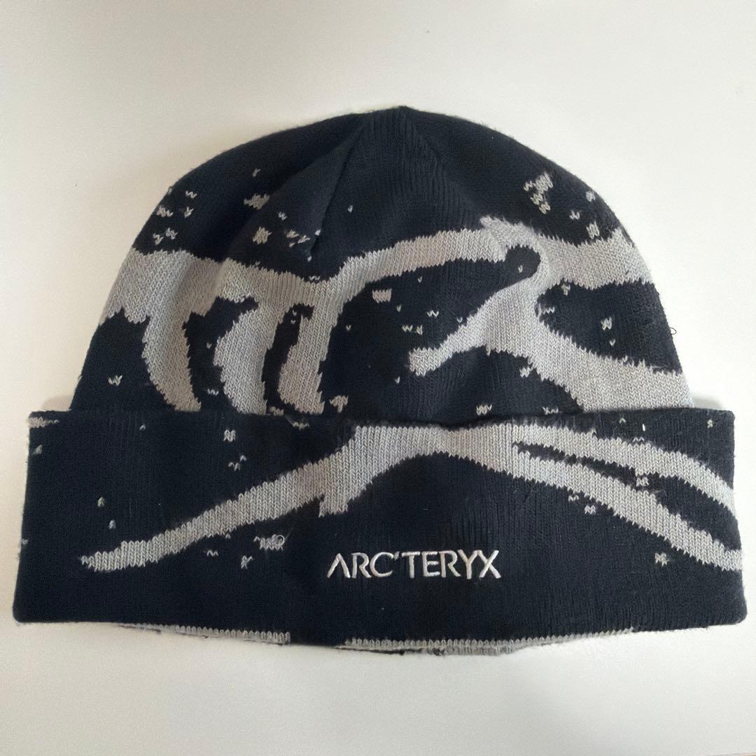 ARC'TERYX ニット帽 ブラック/グレー
