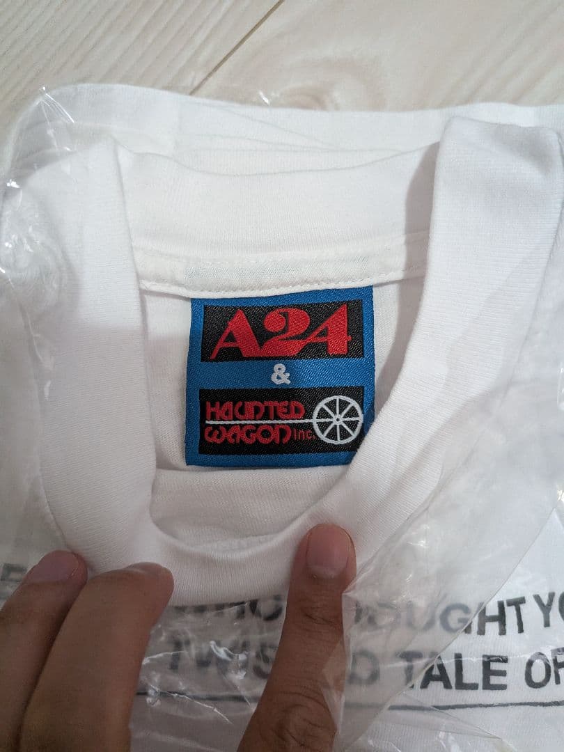 最終値下　A24 midsommar 映画 Tシャツ Lサイズ