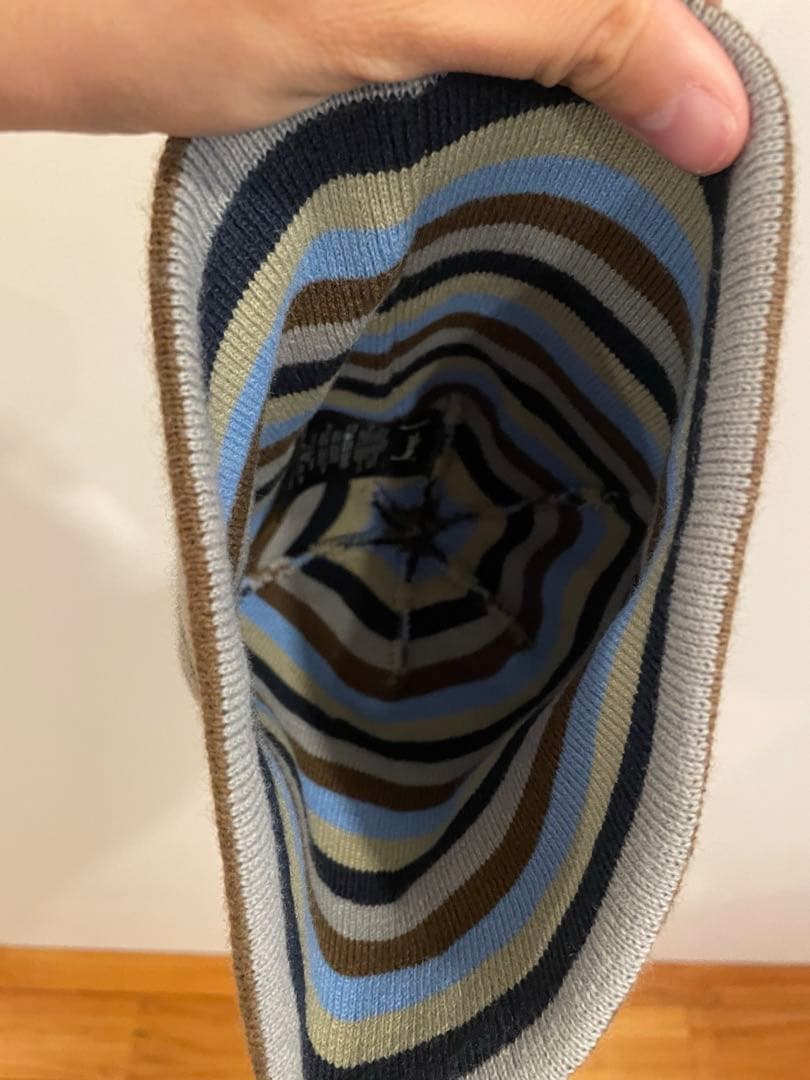 帽子 STUSSY SMOOTH STOCK STRIPED SKULLCAP