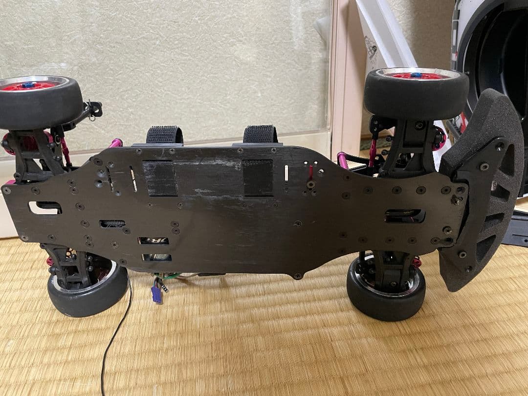 ヨコモ 1/10 ラジコン シャーシオプション大量　土屋圭市　動く送受信機に交換