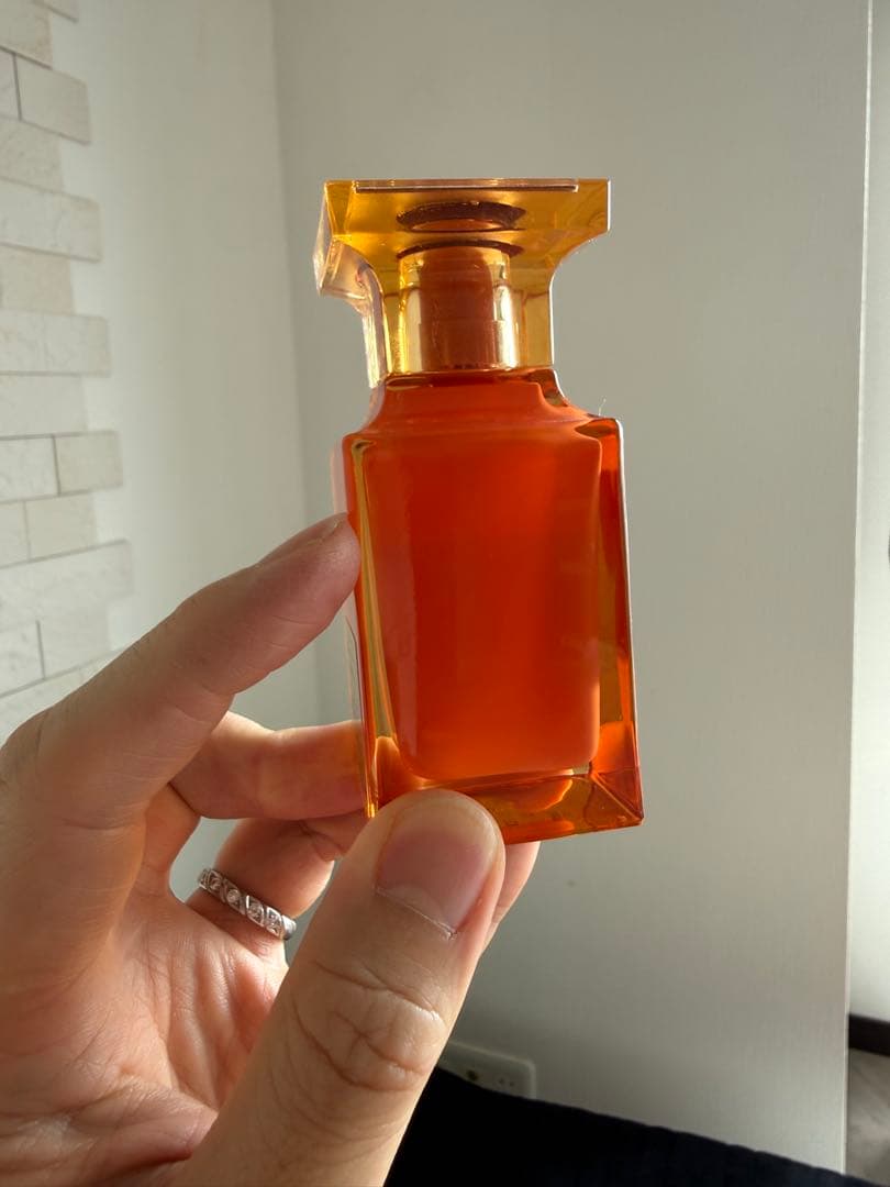 香水(ユニセックス) TOM FORD BITTER PEACH 50ml Eau de Parfum