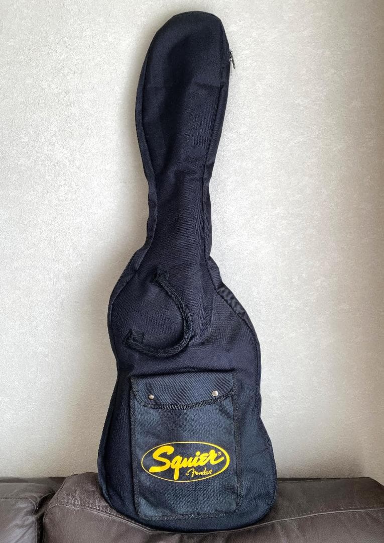 未使用 2005 Fender×Hello Kitty Stratocaster