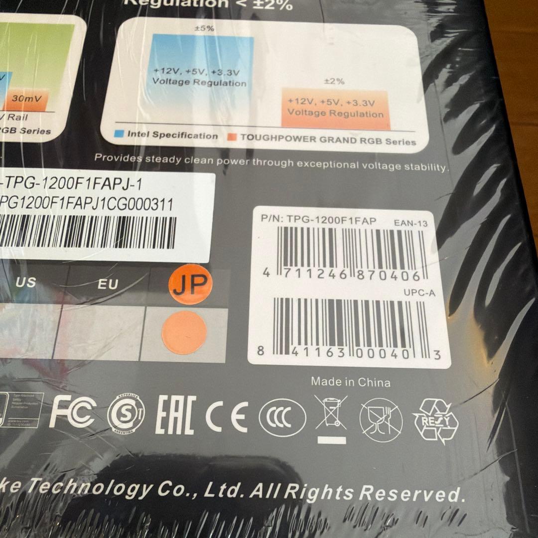 新品Thermaltake Toughpower Grand RGB 1200W